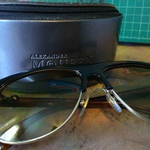 Alexander McQueen Sunglasses